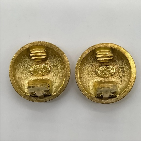Chanel Gold Plated Clip On Earrings - Picture 6 of 9